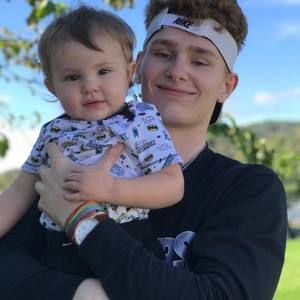 Meet your Posher, Austin